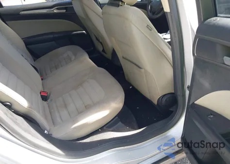 2017 Ford Fusion S из США, поврежденный, VIN 3FA6P0G75HR174382